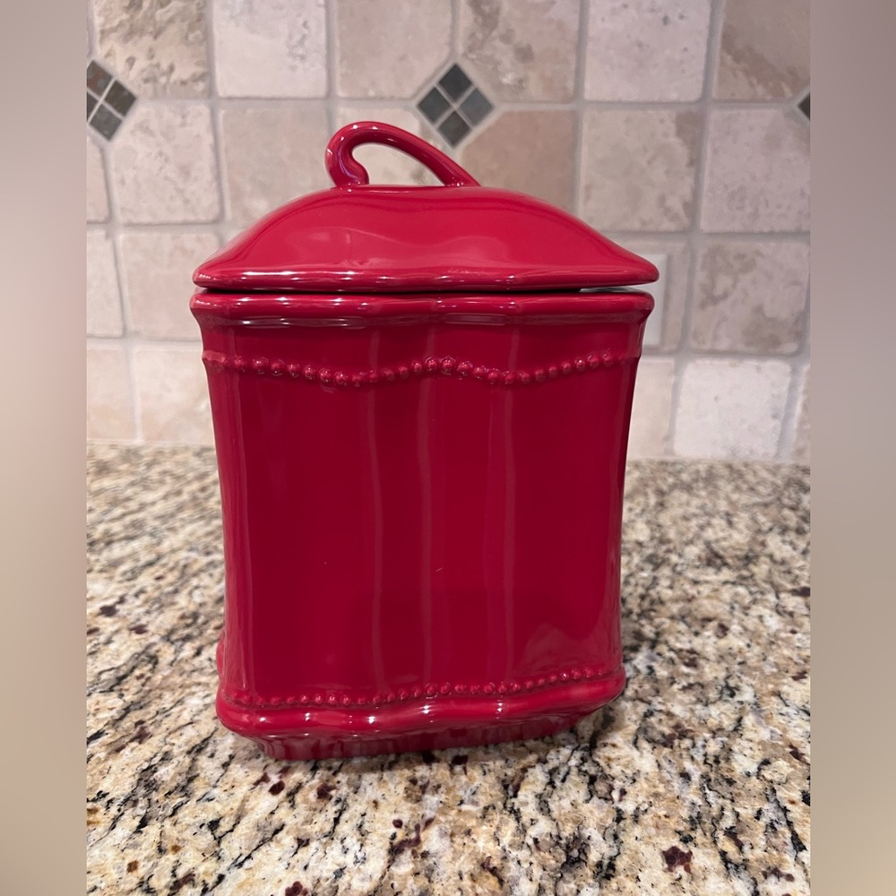 PRINCESS HOUSE PAVILON CANISTER RED Large size